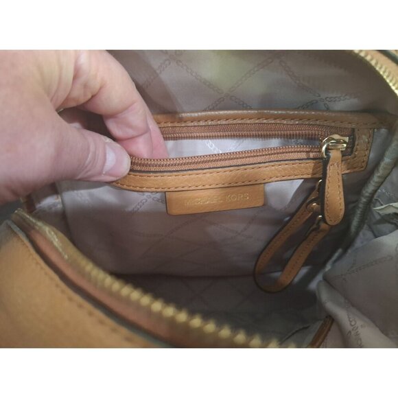 EUC Michael Kors Rhea Medium Pebbled Brown Leather Backpack-Excellent Condition! - Picture 13 of 14